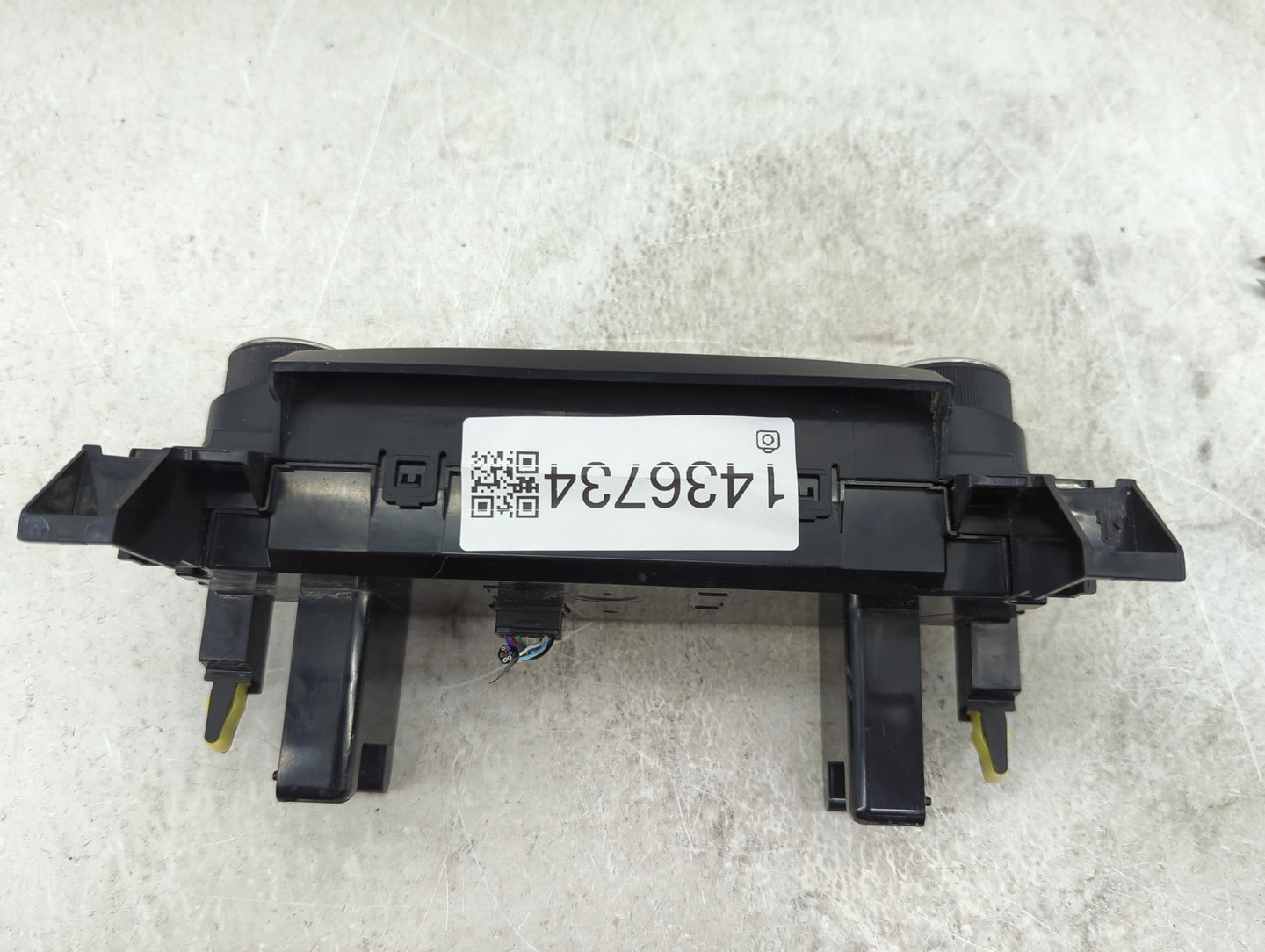 2015-2017 Toyota Camry Climate Control Module Temperature AC/Heater Replacement Fits Fits 2015 2016 2017 OEM Used Auto Parts