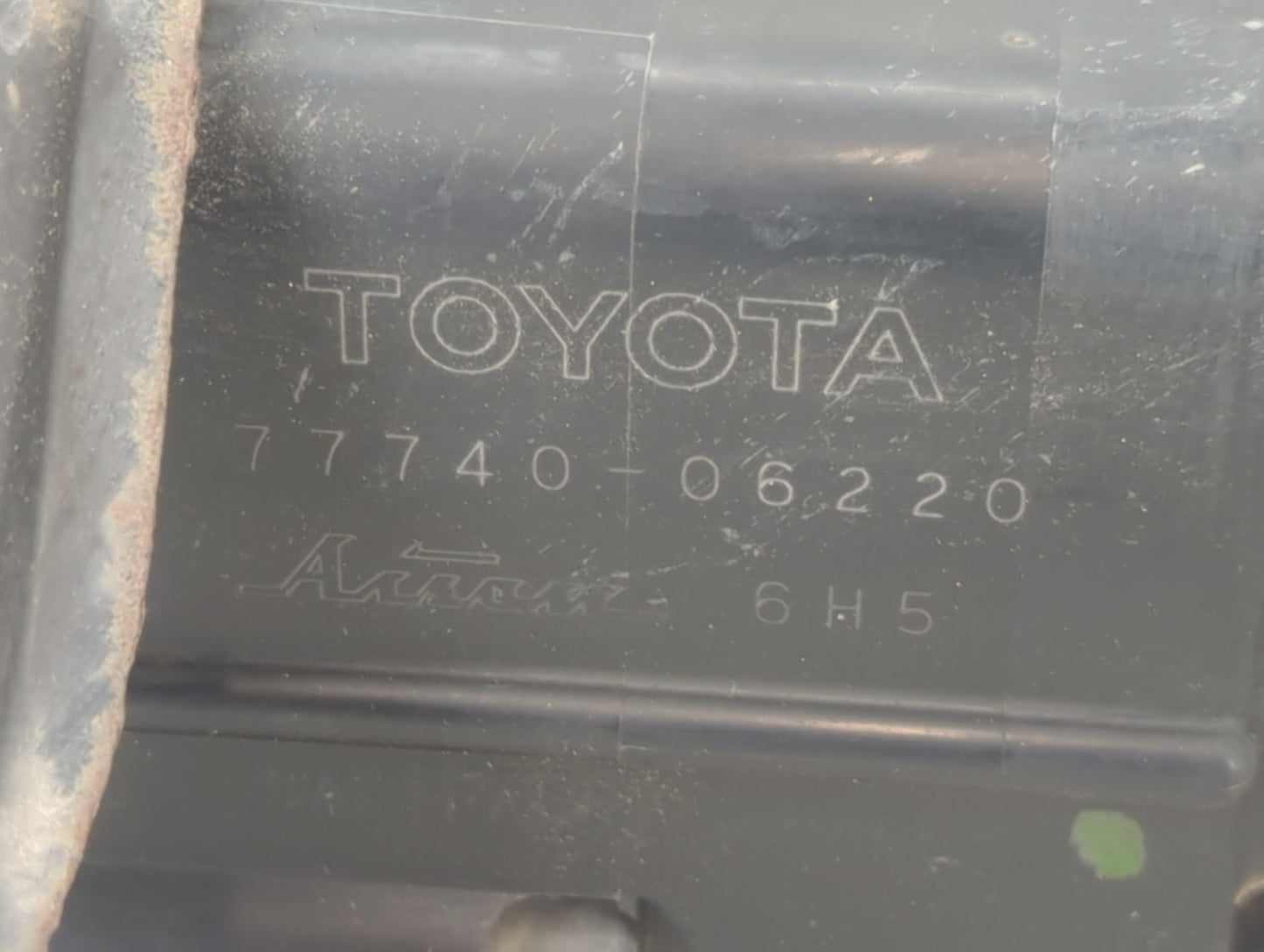 2017 Toyota Camry Fuel Vapor Charcoal Canister - Oemusedautoparts1.com