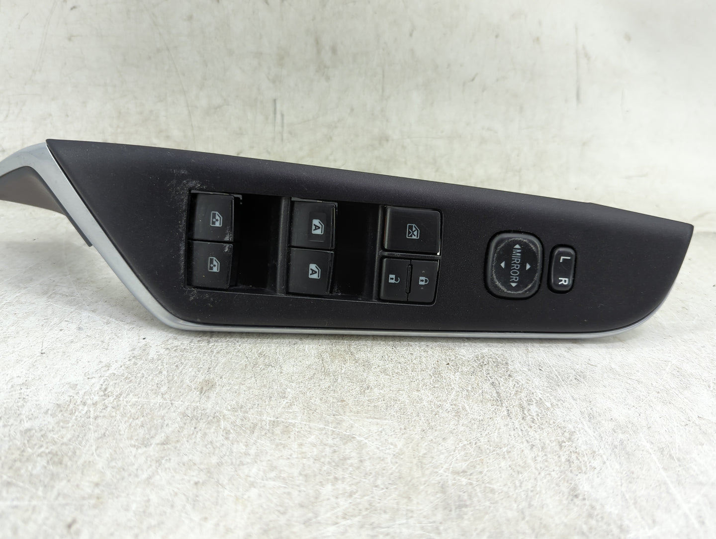 2015-2017 Toyota Camry Master Power Window Switch Replacement Driver Side Left P/N:515672 Fits Fits 2015 2016 2017 OEM Used 