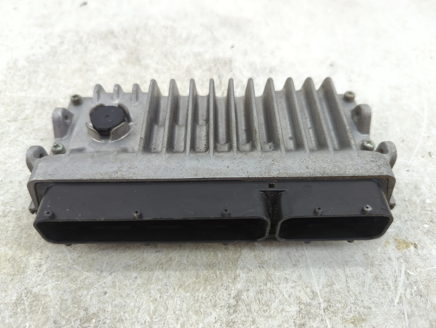 2016-2017 Toyota Camry PCM Engine Control Computer ECU ECM PCU OEM P/N:89661-06T22 TN276200-4210 Fits Fits 2016 2017 OEM Use