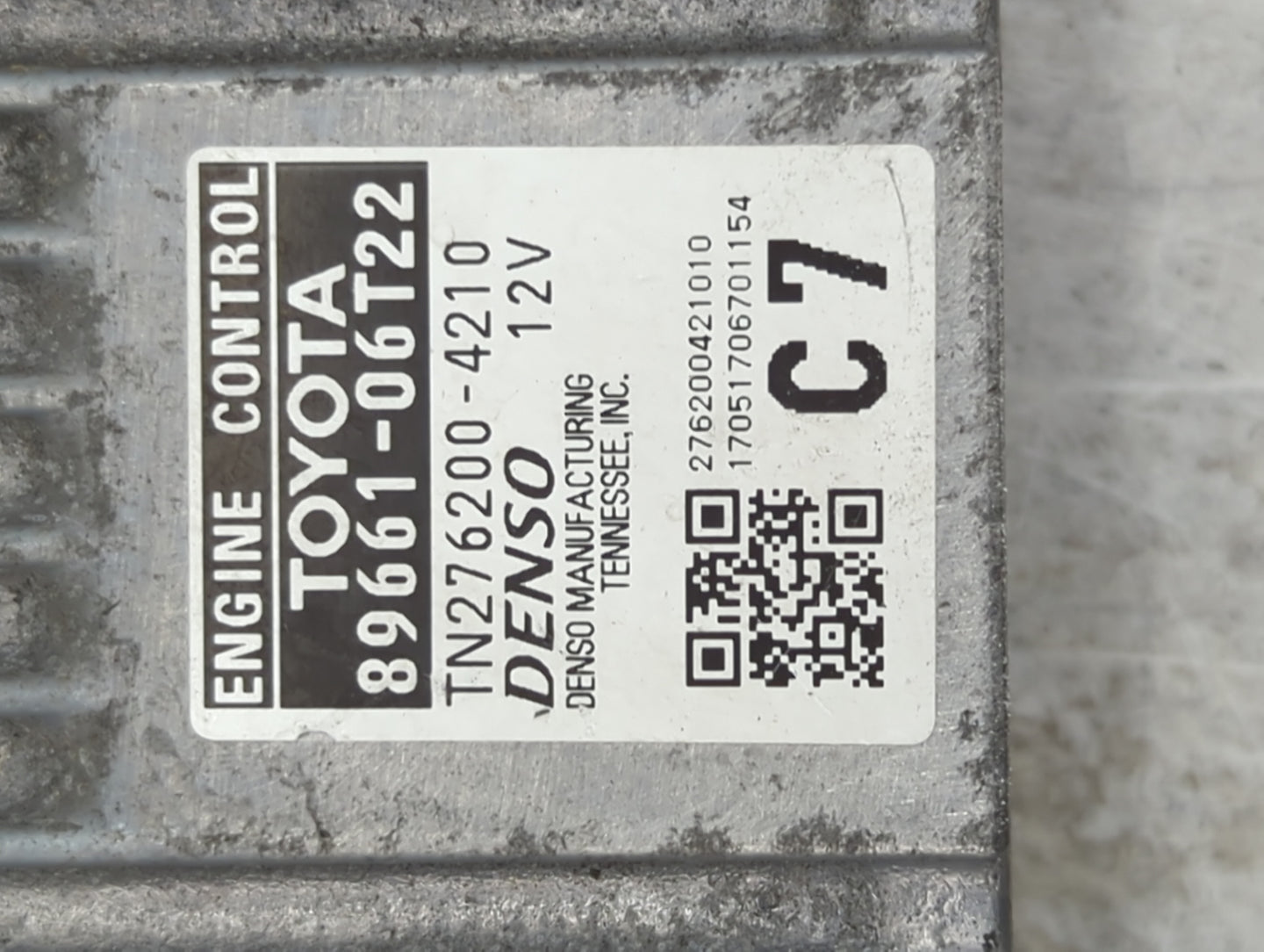 2016-2017 Toyota Camry PCM Engine Control Computer ECU ECM PCU OEM P/N:89661-06T22 TN276200-4210 Fits Fits 2016 2017 OEM Use