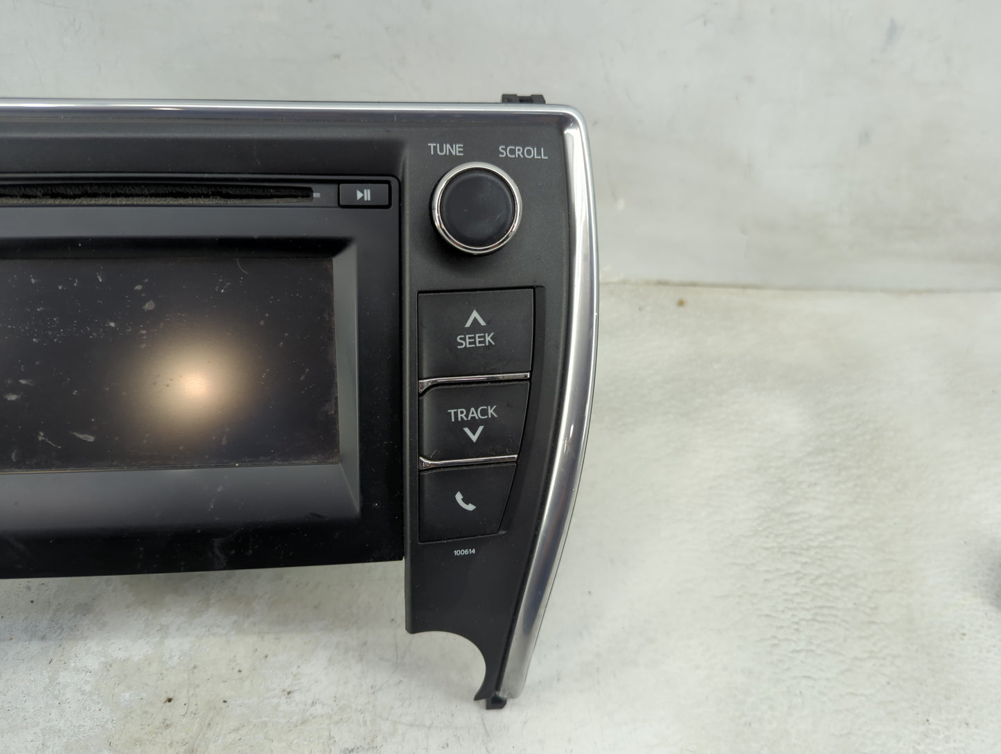 2016-2017 Toyota Camry Radio AM FM Cd Player Receiver Replacement P/N:86140-06660 139000-1840E101, MP301082 Fits Fits 2016 2