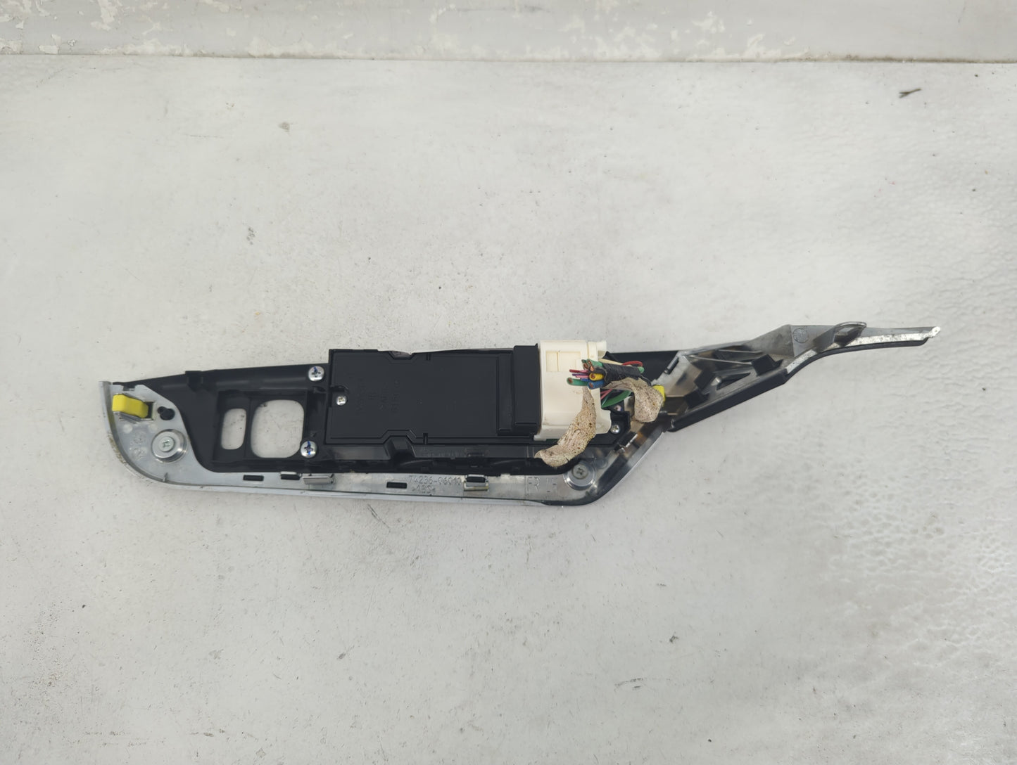 2015-2017 Toyota Camry Master Power Window Switch Replacement Driver Side Left P/N:84820-06120 790-006D Fits Fits 2015 2016 