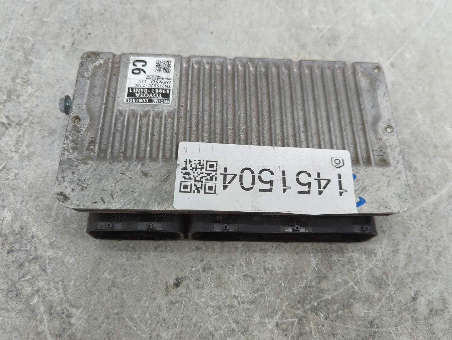 2016-2017 Toyota Camry PCM Engine Control Computer ECU ECM PCU OEM P/N:89661-06N11 TN275600-7280 Fits Fits 2016 2017 OEM Use