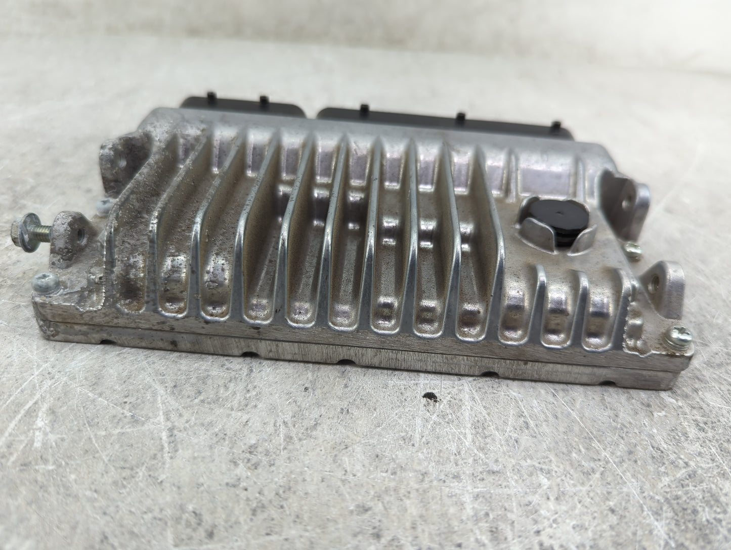 2016-2017 Toyota Camry PCM Engine Control Computer ECU ECM PCU OEM P/N:89661-06N11 TN275600-7280 Fits Fits 2016 2017 OEM Use