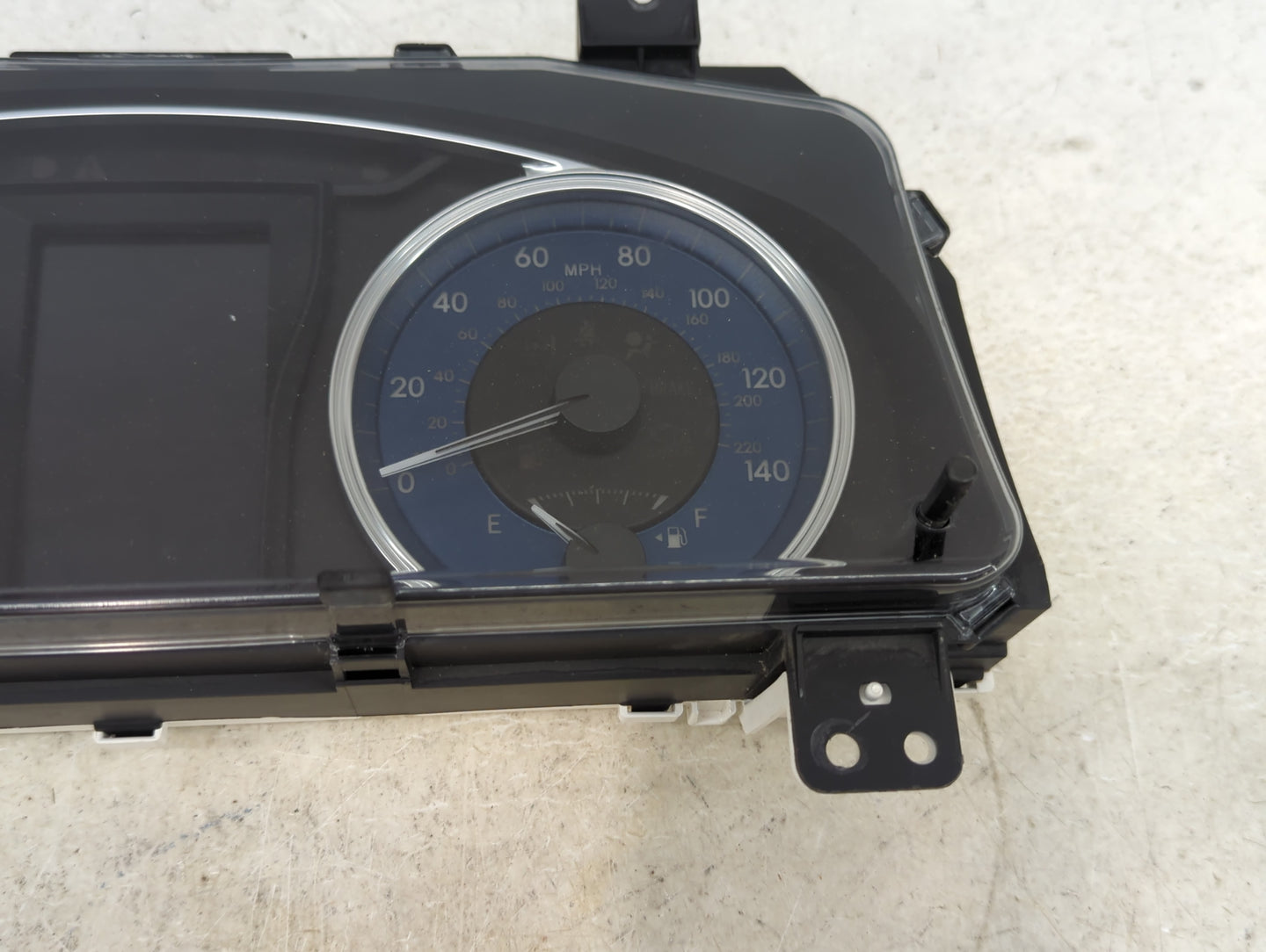 2016-2017 Toyota Camry Instrument Cluster Speedometer Gauges P/N:83800-0XK01-00 Miles: Fits Fits 2016 2017 OEM Used Auto Par