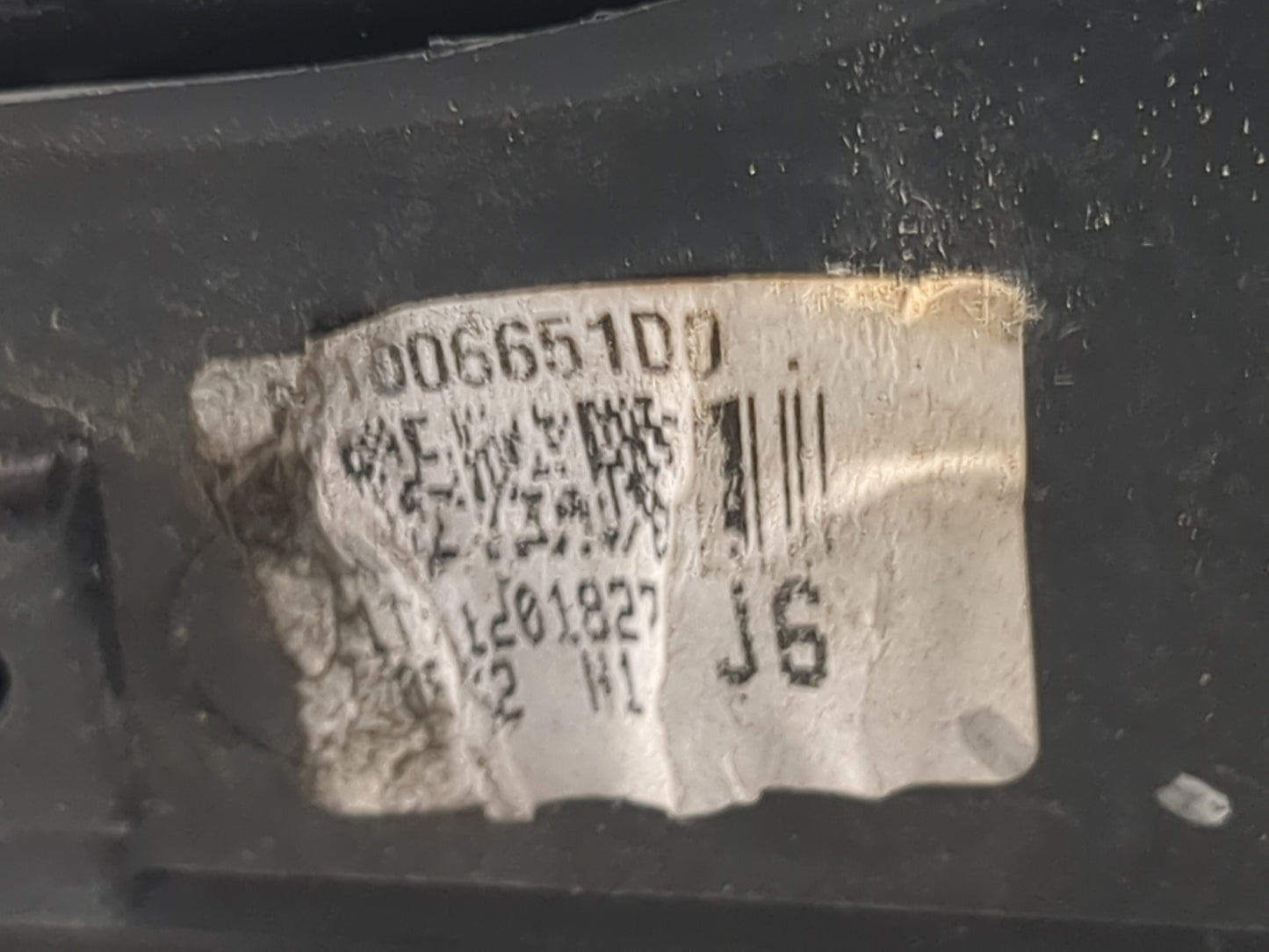 2015-2017 Toyota Camry Driver Side View Mirror - Left Door Mirror OEM Used - Oemusedautoparts1.com