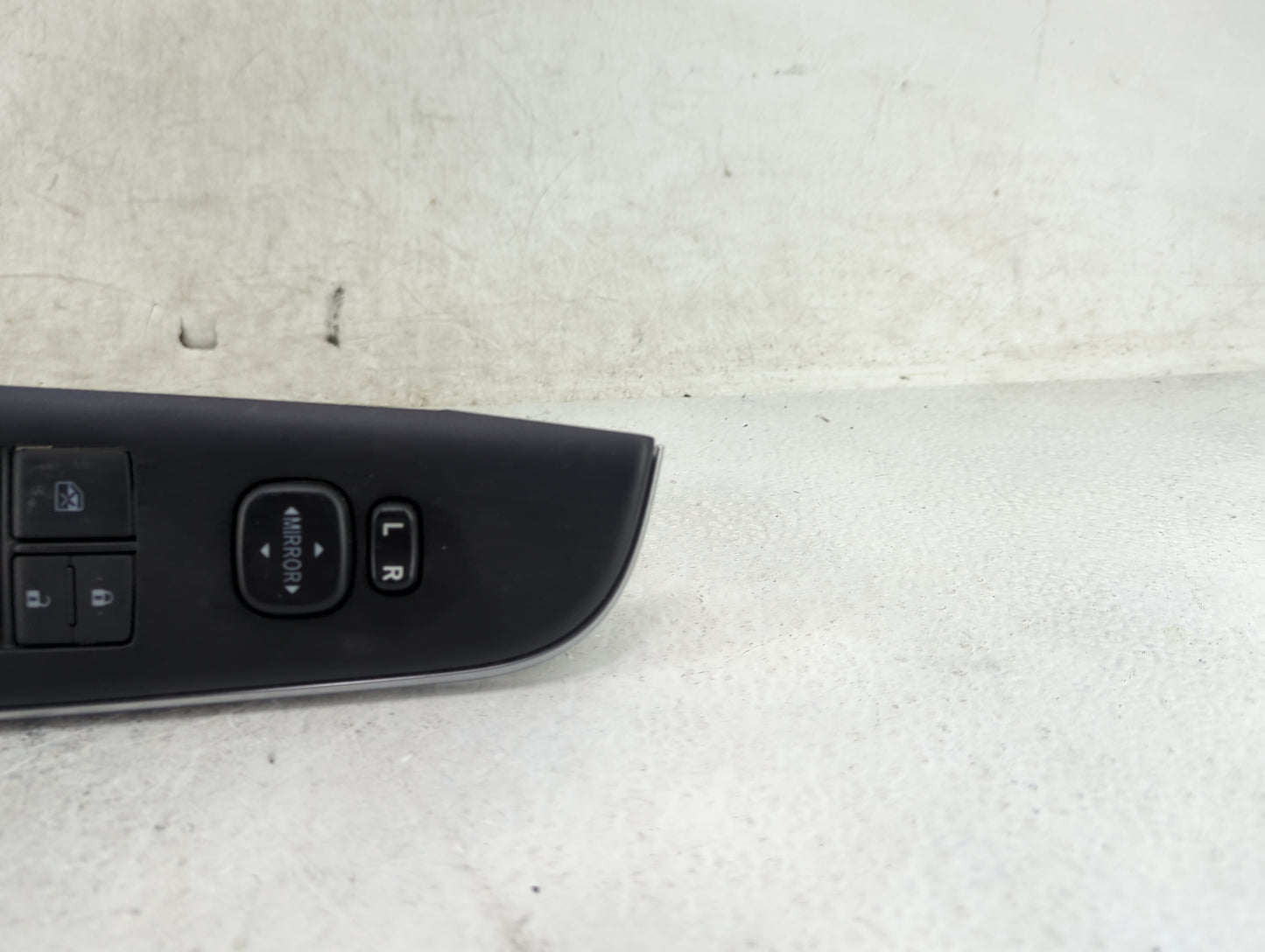 2015-2017 Toyota Camry Master Power Window Switch Replacement Driver Side Left Fits Fits 2015 2016 2017 OEM Used Auto Parts 