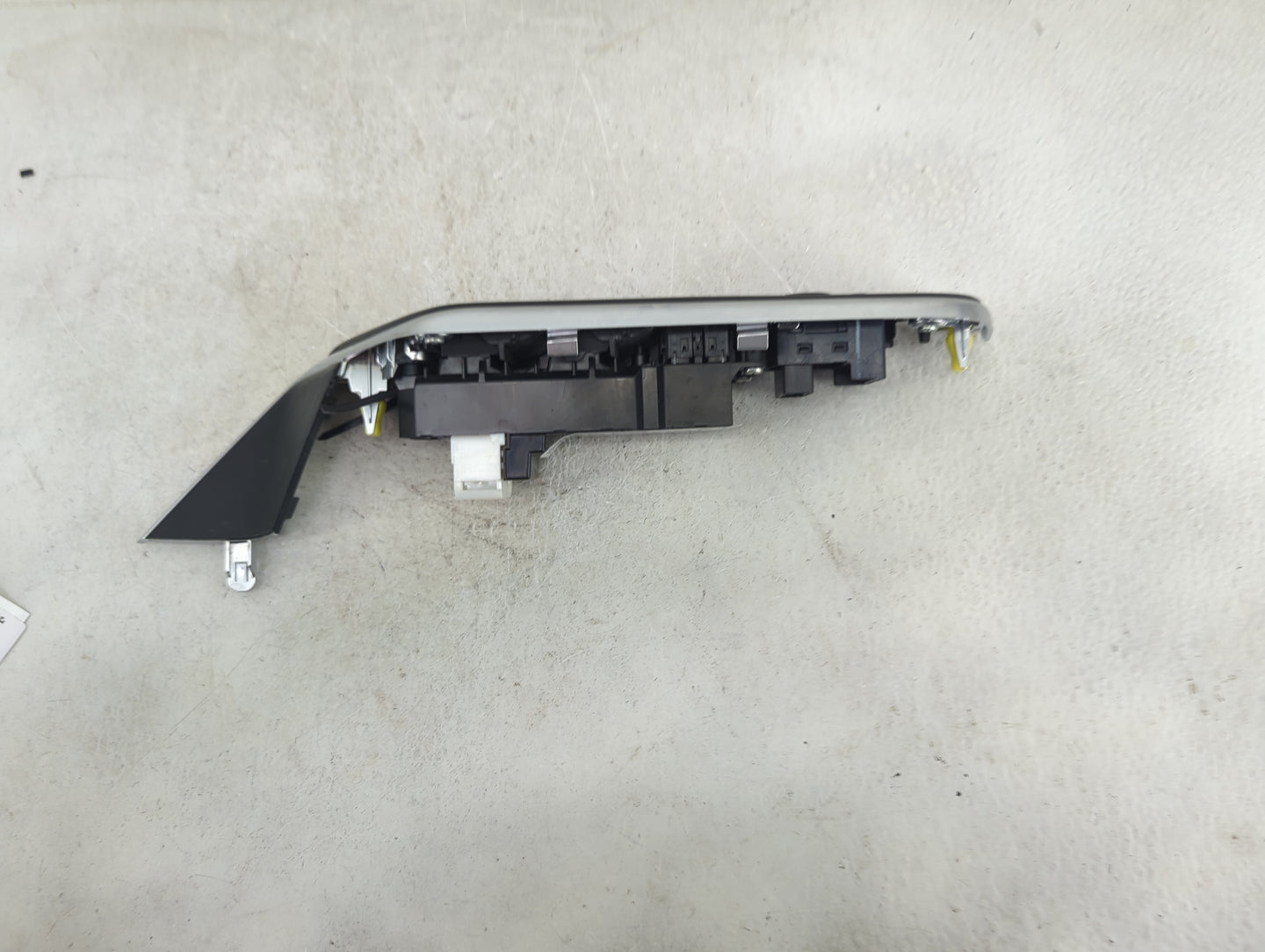 2015-2017 Toyota Camry Master Power Window Switch Replacement Driver Side Left Fits Fits 2015 2016 2017 OEM Used Auto Parts 