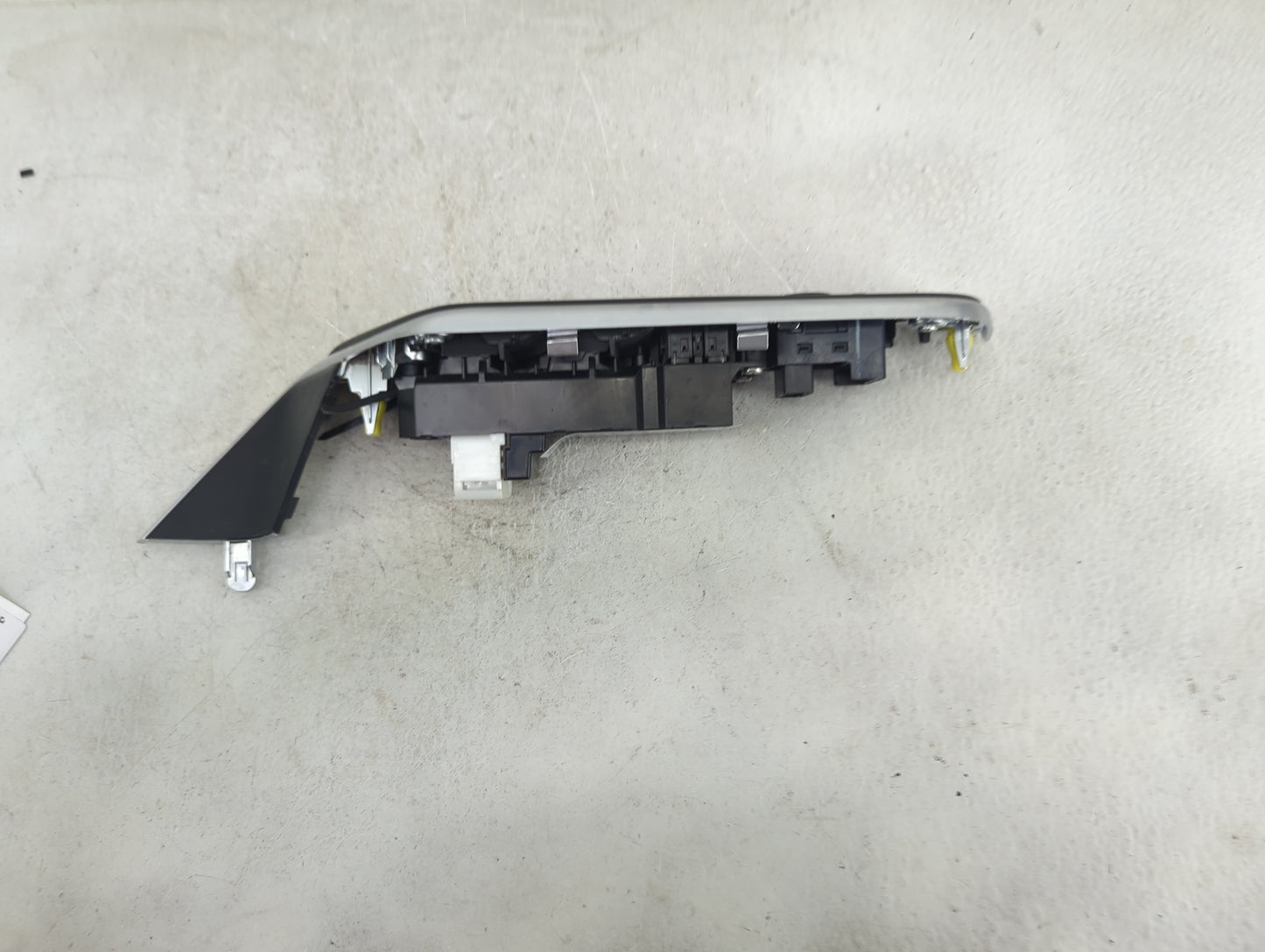 2015-2017 Toyota Camry Master Power Window Switch Replacement Driver Side Left Fits Fits 2015 2016 2017 OEM Used Auto Parts 