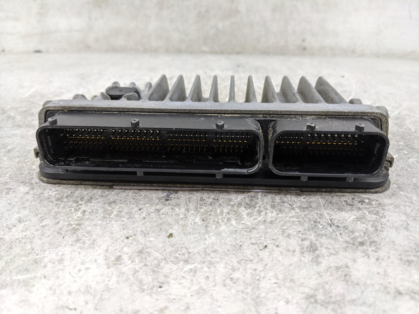 2016-2017 Toyota Camry PCM Engine Control Computer ECU ECM PCU OEM P/N:89661-06T22 TN276200-4210 Fits Fits 2016 2017 OEM Use