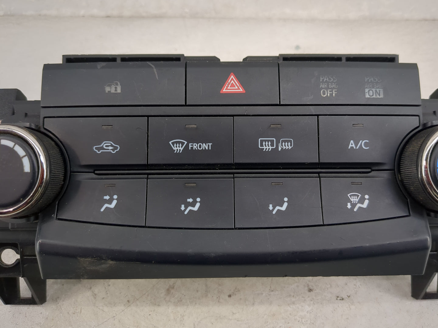 2015-2017 Toyota Camry Climate Control Module Temperature AC/Heater Replacement P/N:A2C96496100 Fits Fits 2015 2016 2017 OEM