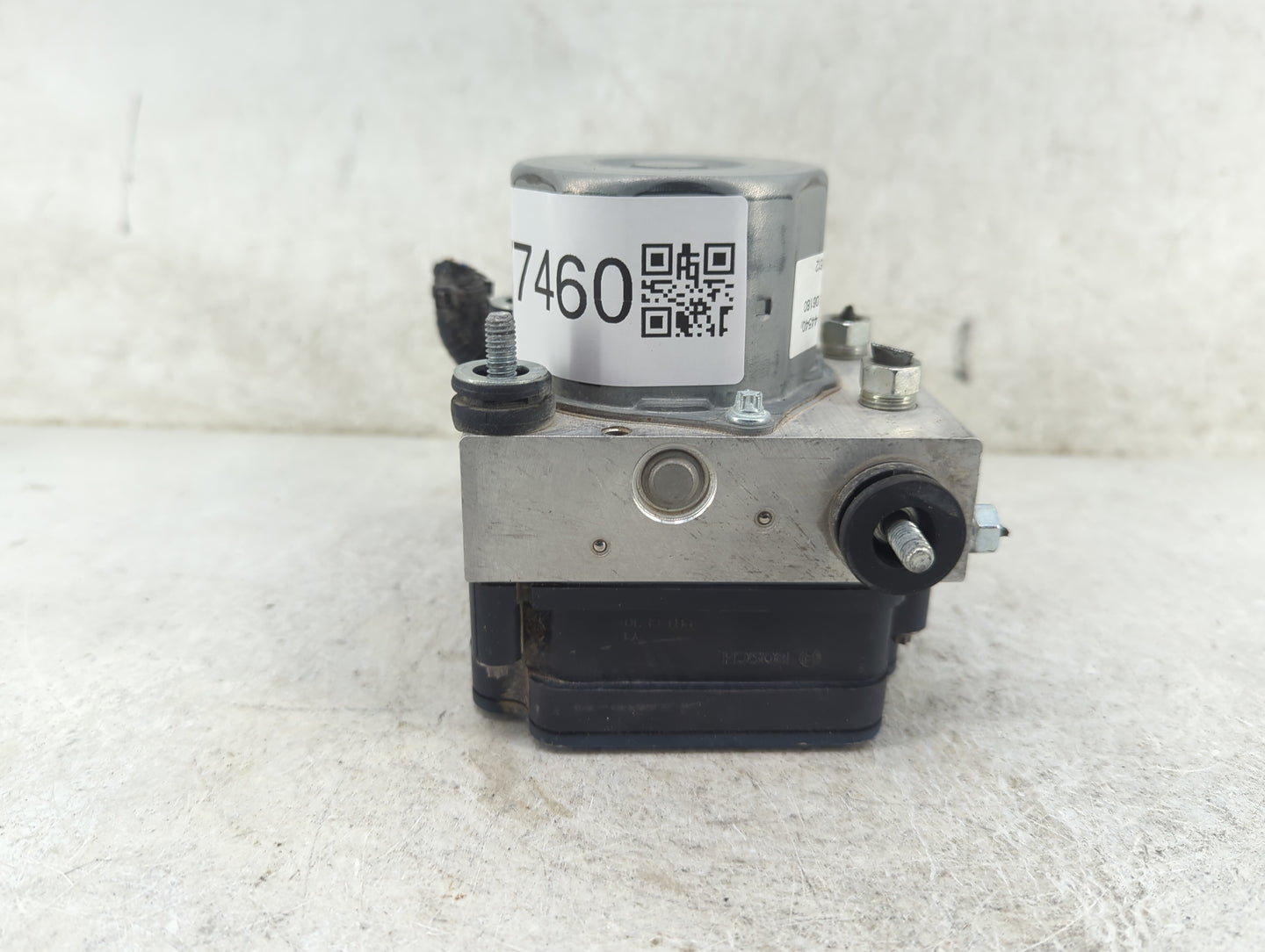 2015-2017 Toyota Camry ABS Pump Control Module Replacement P/N:44540-06180 YA2180002170601016I2 Fits Fits 2015 2016 2017 OEM