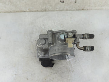 2017 Toyota Camry Throttle Body P/N:05U31 007261 Fits OEM Used Auto Parts