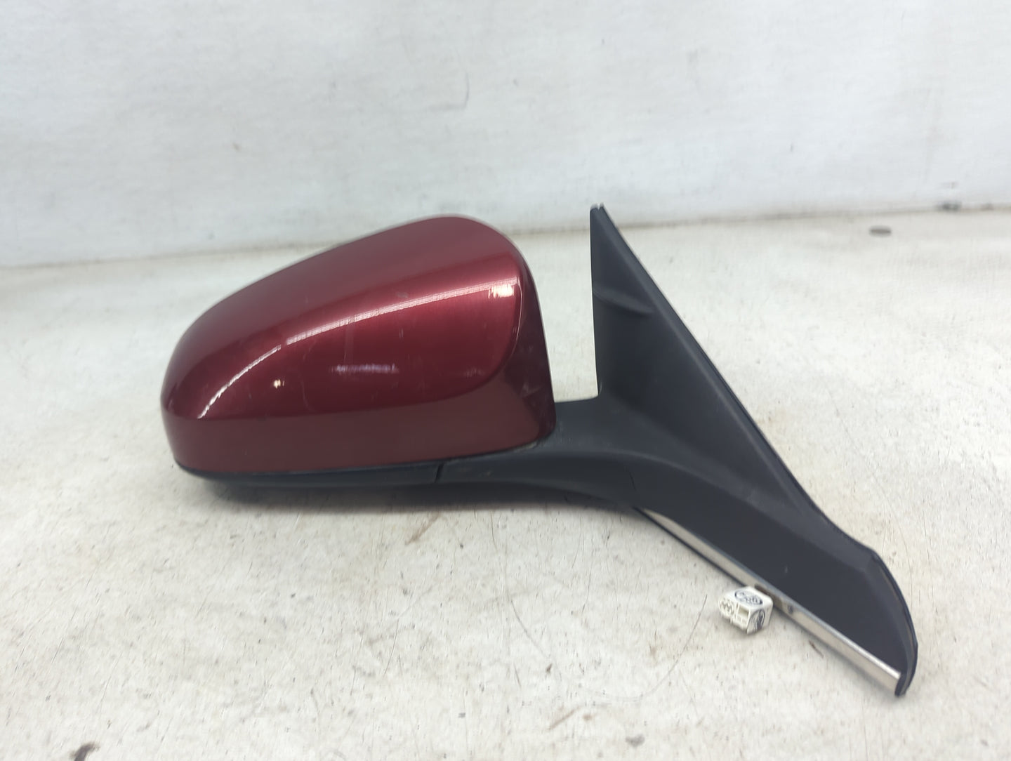 2015-2017 Toyota Camry Passenger Side View Mirror - Right Door Mirror OEM Used - Oemusedautoparts1.com