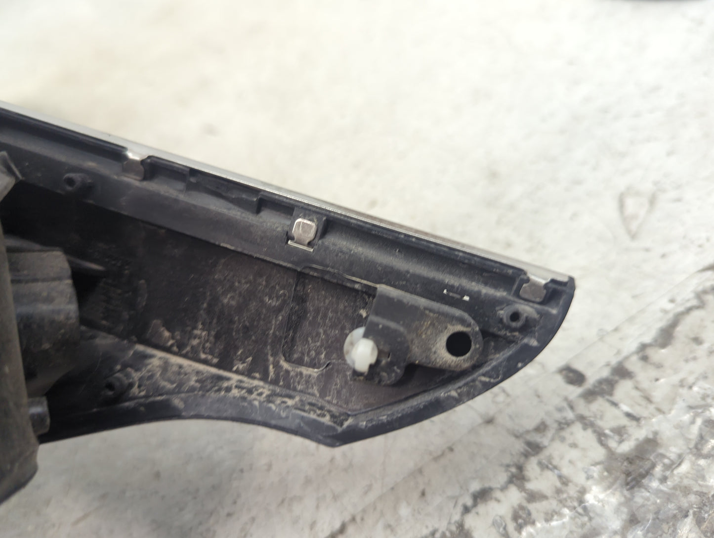 2015-2017 Toyota Camry Passenger Side View Mirror - Right Door Mirror OEM Used - Oemusedautoparts1.com