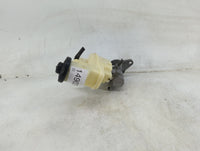 2014-2017 Toyota Camry Brake Master Cylinder 1490344 - Oemusedautoparts1.com