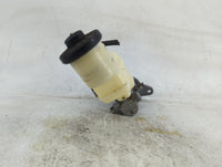 2014-2017 Toyota Camry Brake Master Cylinder 1490844 - Oemusedautoparts1.com
