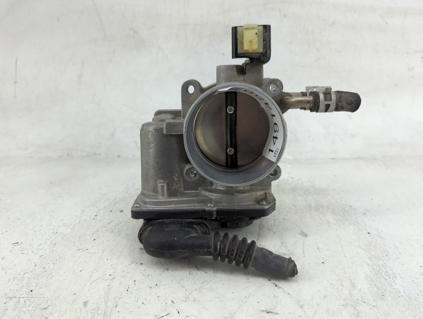 2010-2017 Toyota Camry Throttle Body P/N:22030-0V010 Fits Fits 2009 2010 2011 2012 2013 2014 2015 2016 2017 2018 2019 OEM Us