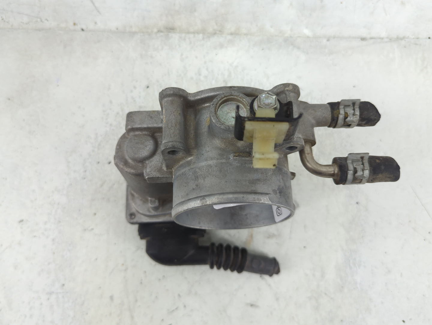 2010-2017 Toyota Camry Throttle Body P/N:22030-0V010 Fits Fits 2009 2010 2011 2012 2013 2014 2015 2016 2017 2018 2019 OEM Us