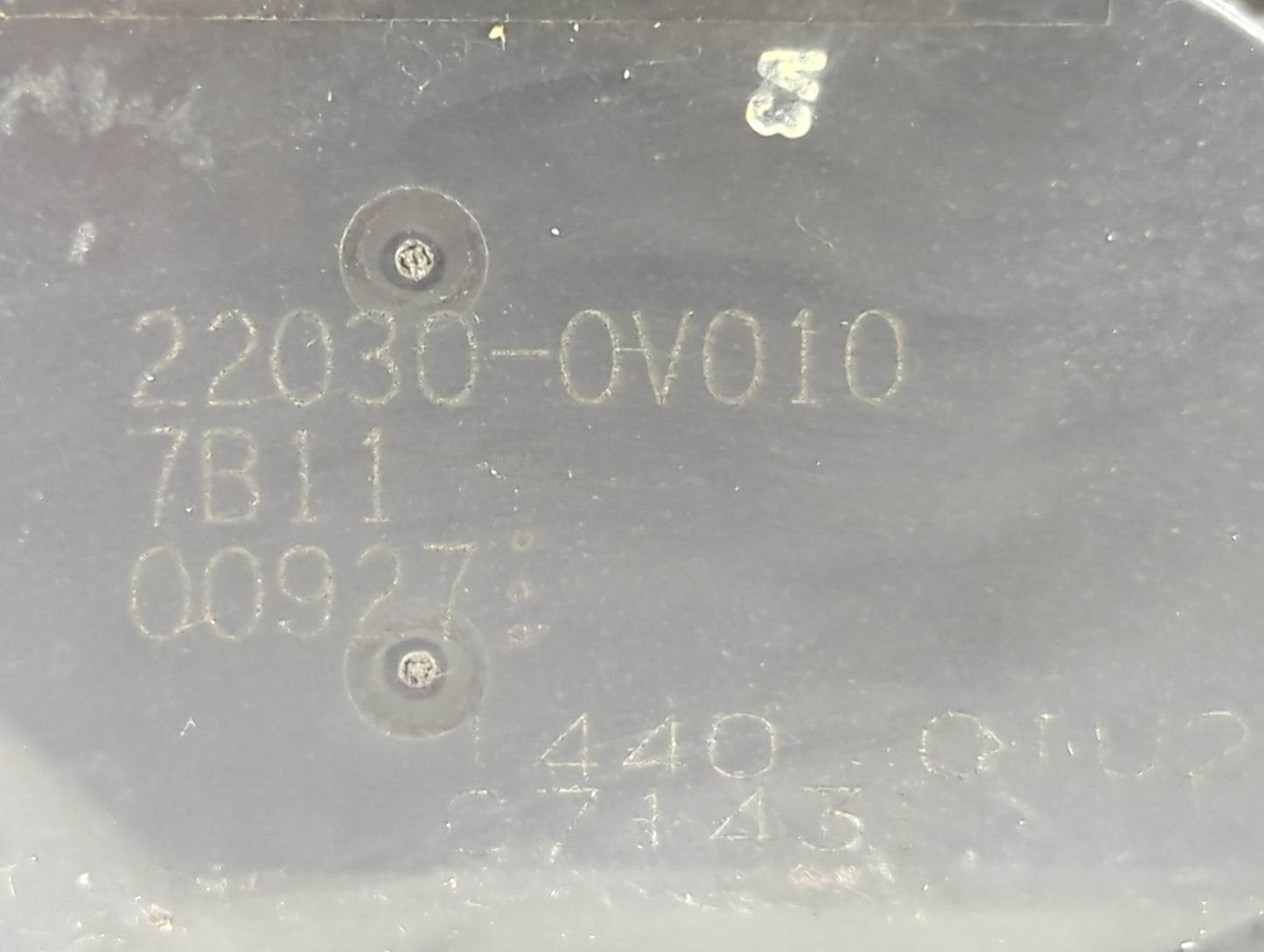 2010-2017 Toyota Camry Throttle Body P/N:22030-0V010 Fits Fits 2009 2010 2011 2012 2013 2014 2015 2016 2017 2018 2019 OEM Us