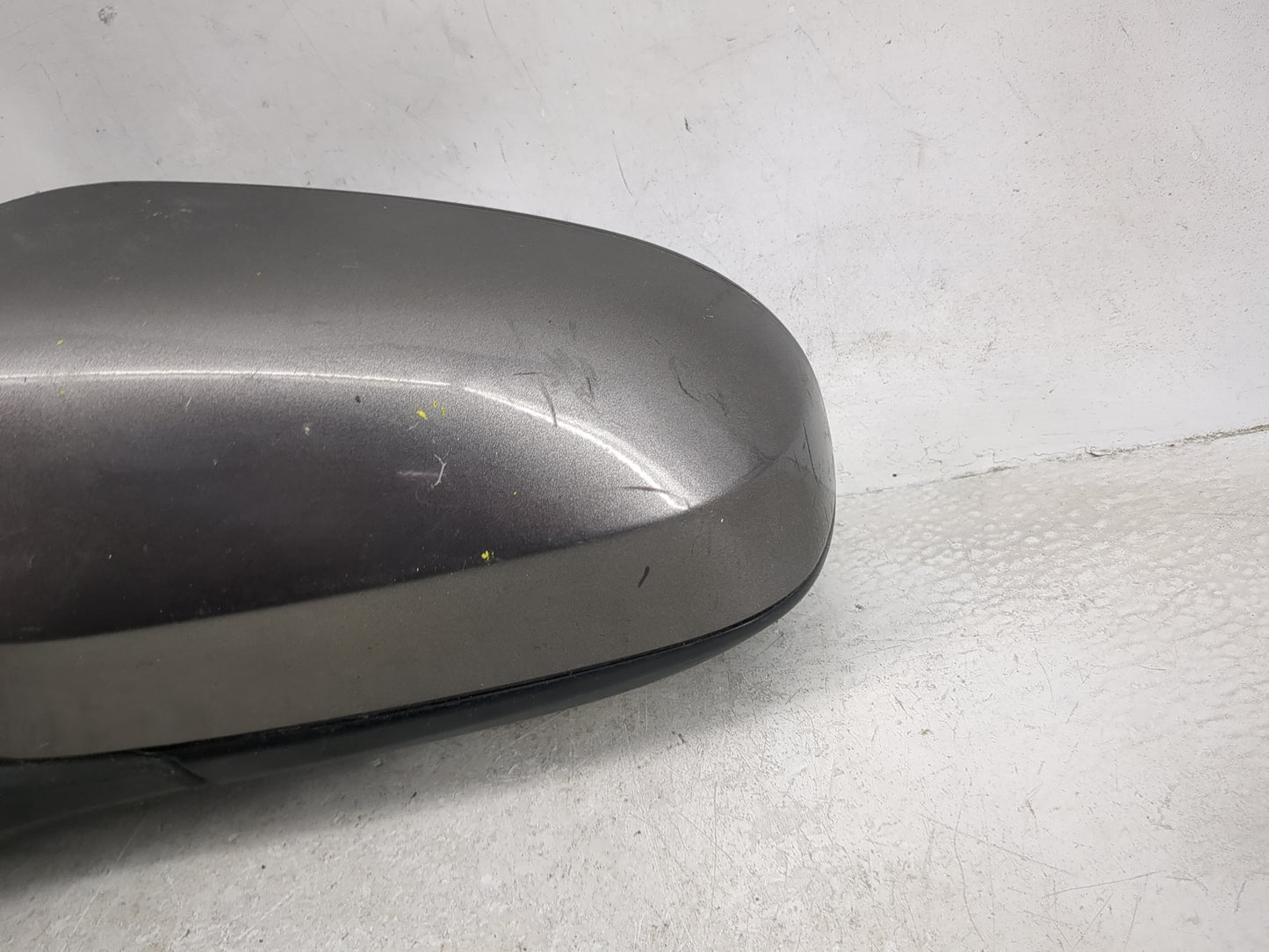 2015-2017 Toyota Camry Driver Side View Mirror - Left Door Mirror OEM Used - Oemusedautoparts1.com
