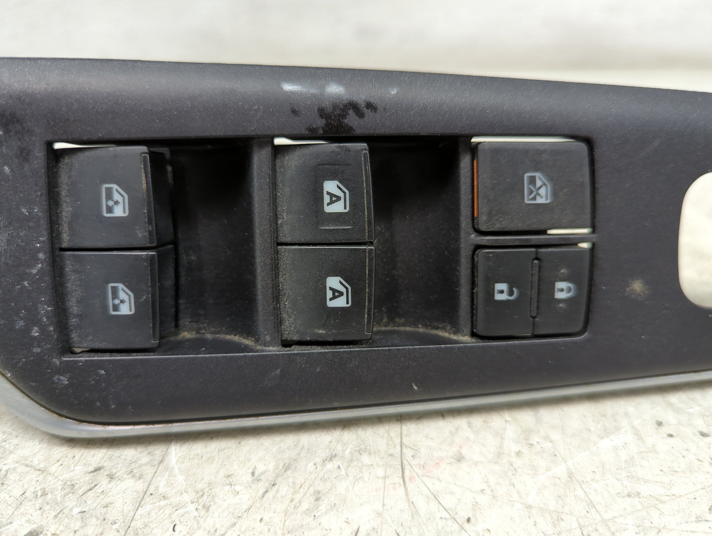2015-2017 Toyota Camry Master Power Window Switch Replacement Driver Side Left P/N:74236-06010 Fits Fits 2015 2016 2017 OEM 