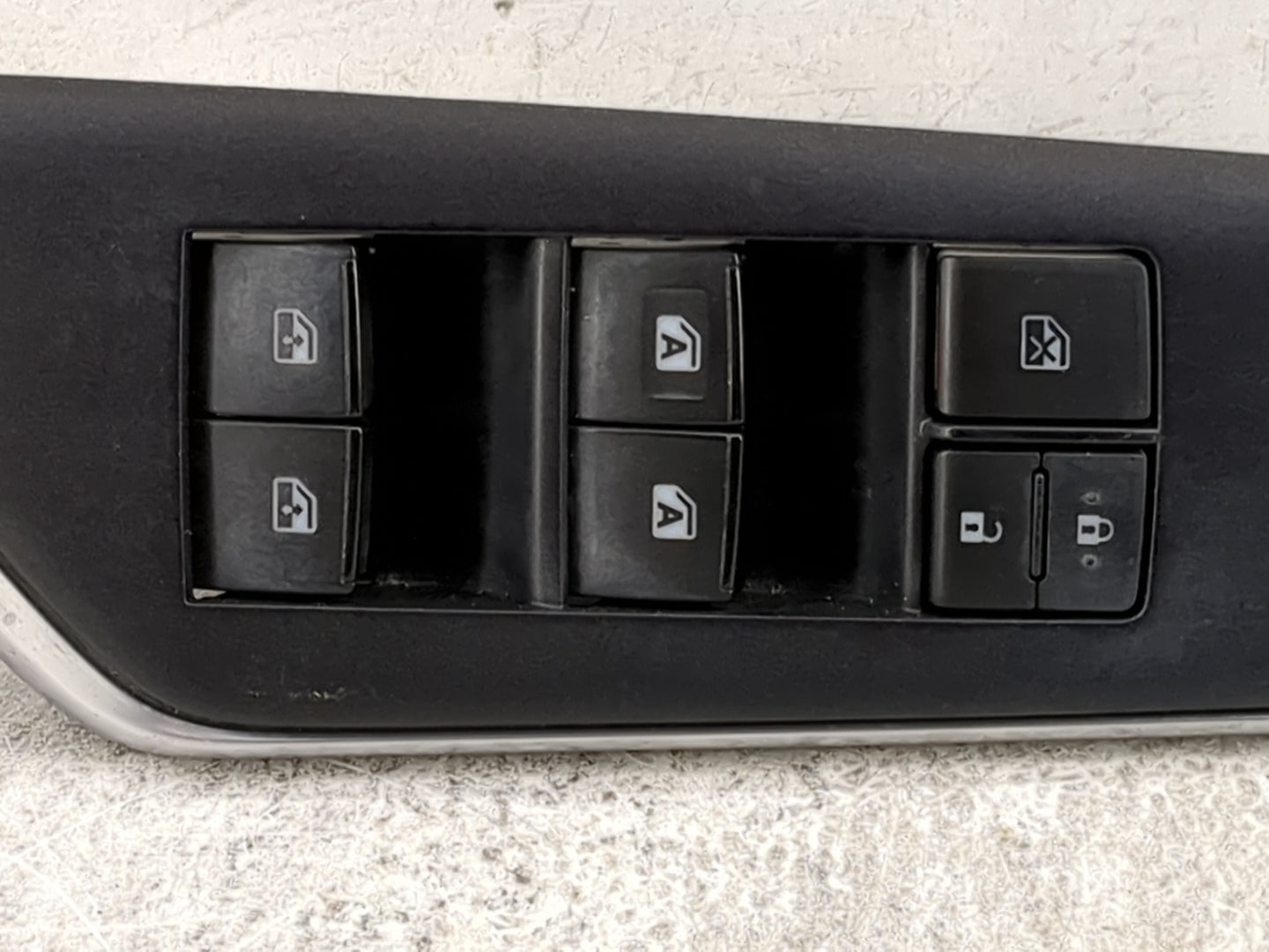 2017 Toyota Camry Master Power Window Switch Replacement Driver Side Left P/N:790-0A72 84820-06120 Fits OEM Used Auto Parts 