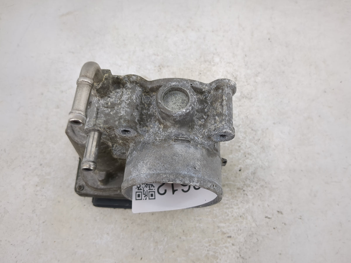 2012-2017 Toyota Camry Throttle Body P/N:22030-0V050 Fits Fits 2012 2013 2014 2015 2016 2017 2018 2019 2020 2021 OEM Used Au
