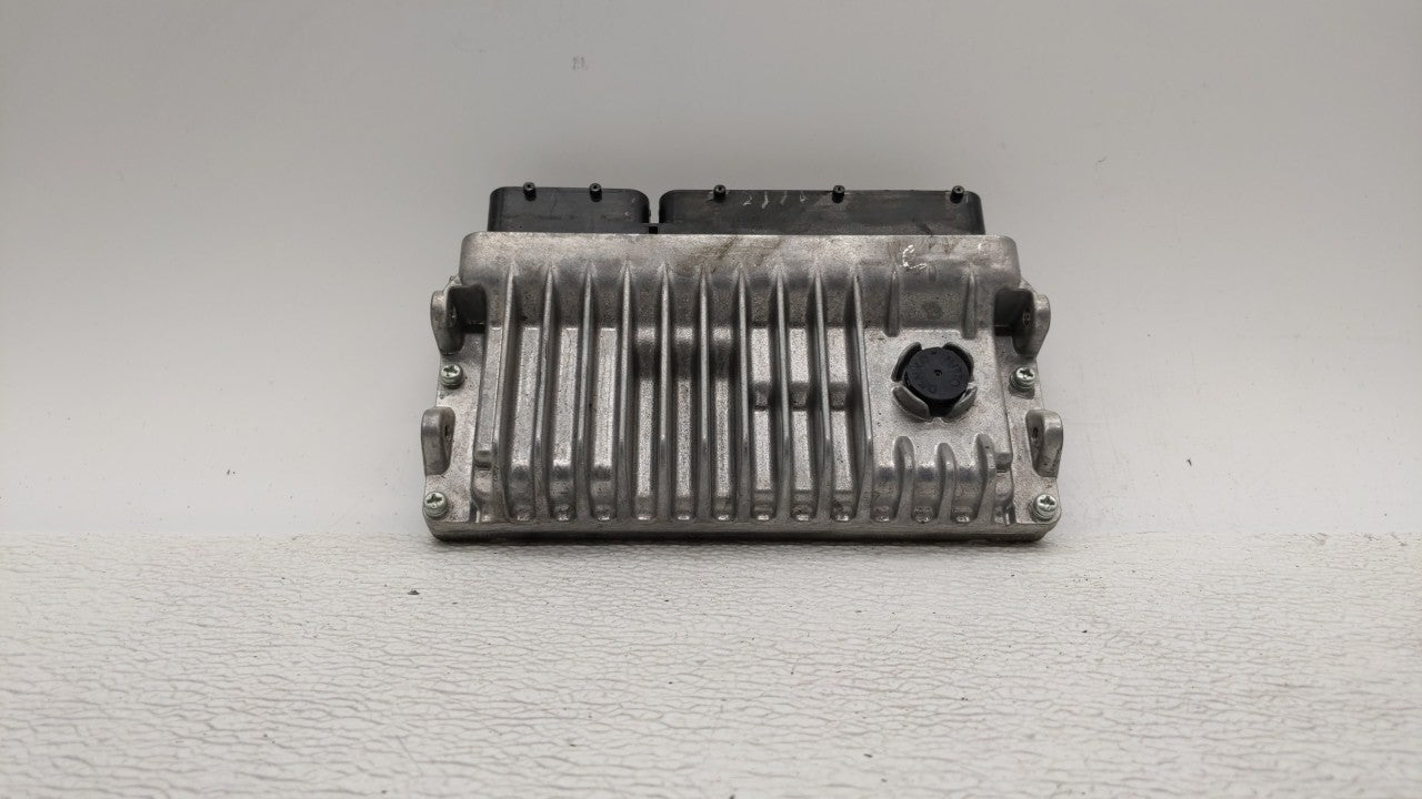 2016-2017 Toyota Camry PCM Engine Control Computer ECU ECM PCU OEM P/N:89661-06T21 89661-06T22 Fits Fits 2016 2017 OEM Used 