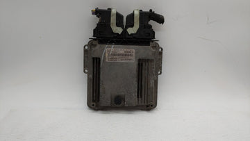 2016-2017 Toyota Camry PCM Engine Control Computer ECU ECM PCU OEM P/N:89661-06T21 89661-06T22 Fits Fits 2016 2017 OEM Used Auto Parts