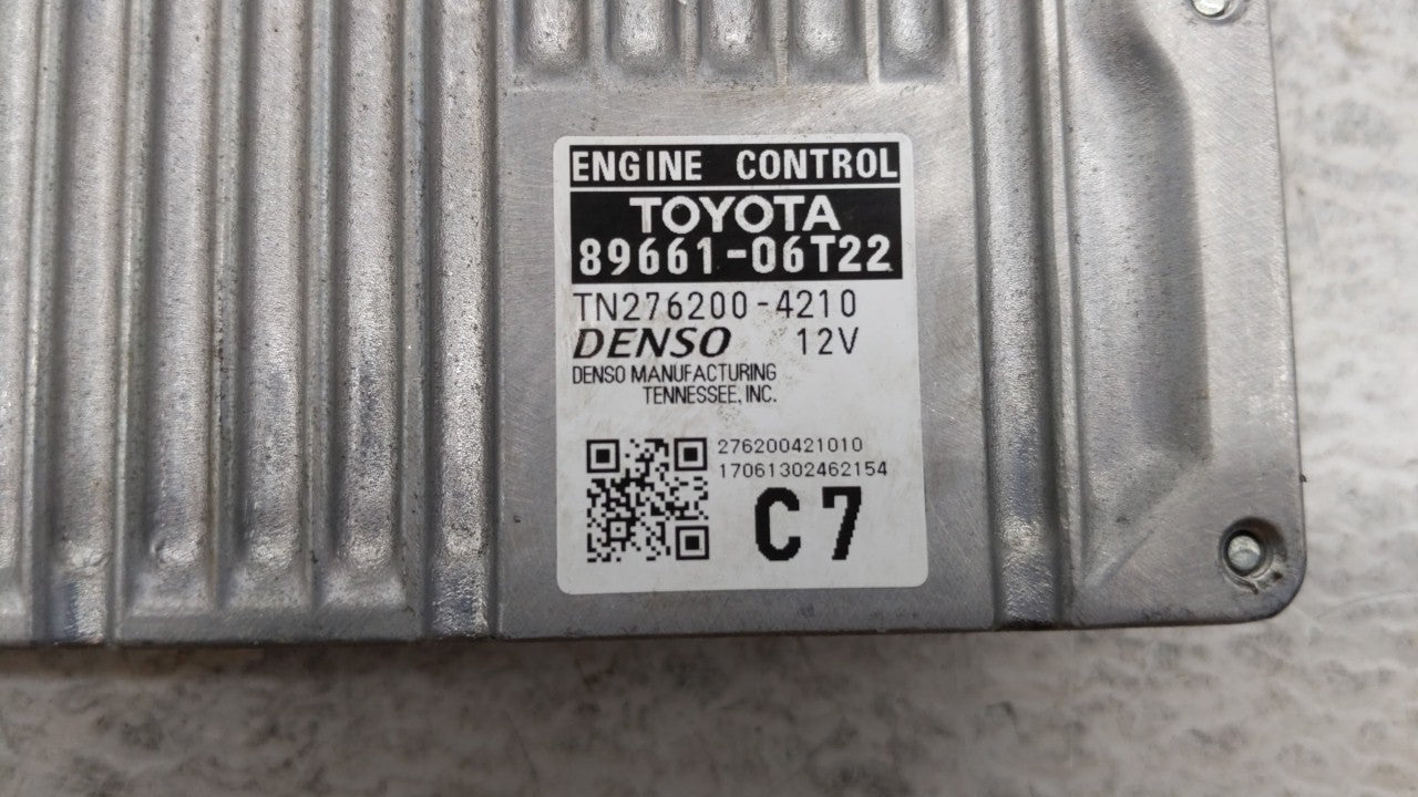 2016-2017 Toyota Camry PCM Engine Control Computer ECU ECM PCU OEM P/N:89661-06T21 89661-06T22 Fits Fits 2016 2017 OEM Used 