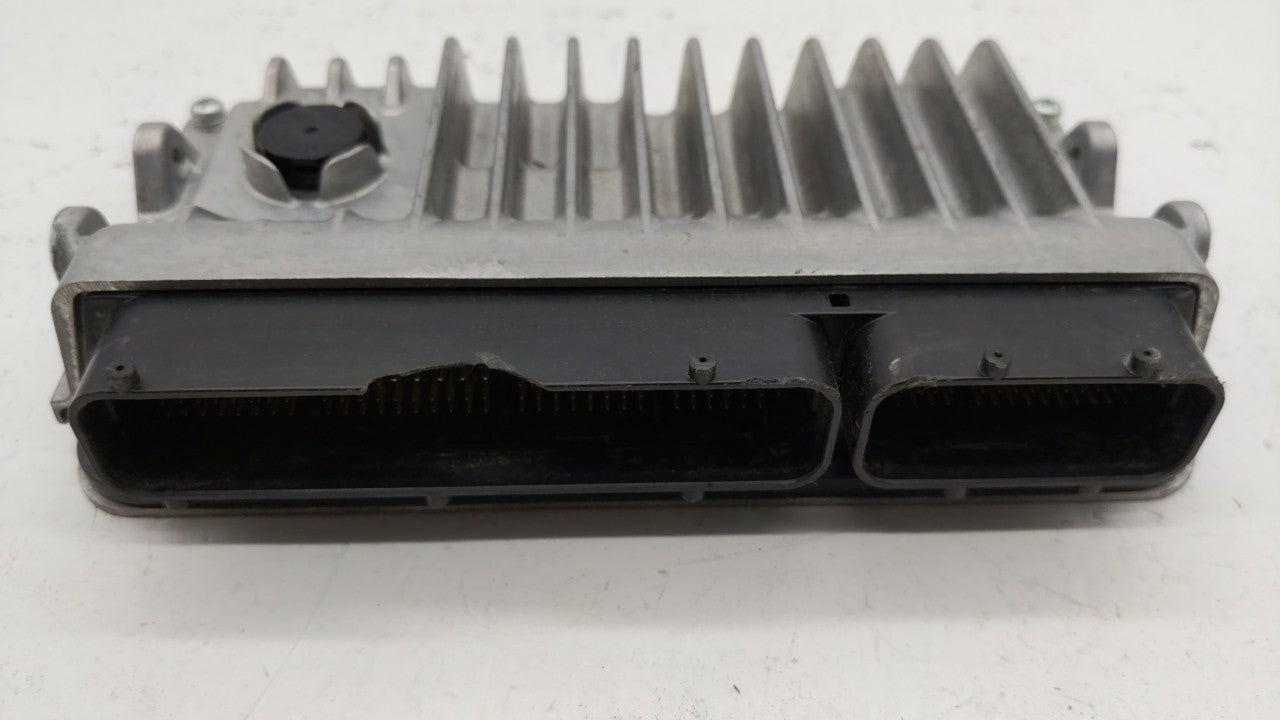 2016-2017 Toyota Camry PCM Engine Control Computer ECU ECM PCU OEM P/N:89661-06T21 89661-06T22 Fits Fits 2016 2017 OEM Used 