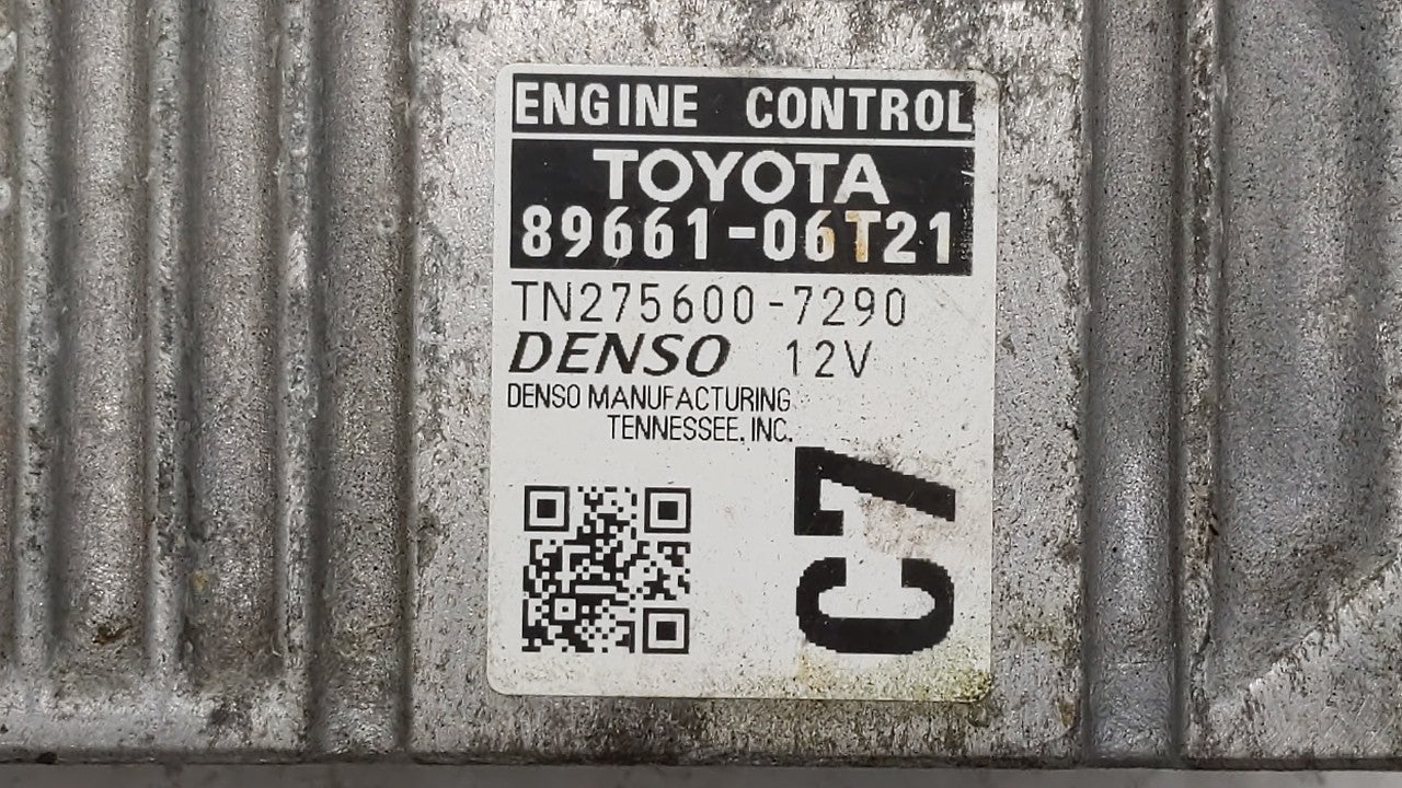 2016-2017 Toyota Camry PCM Engine Control Computer ECU ECM PCU OEM P/N:89661-06T21 89661-06T22 Fits Fits 2016 2017 OEM Used 