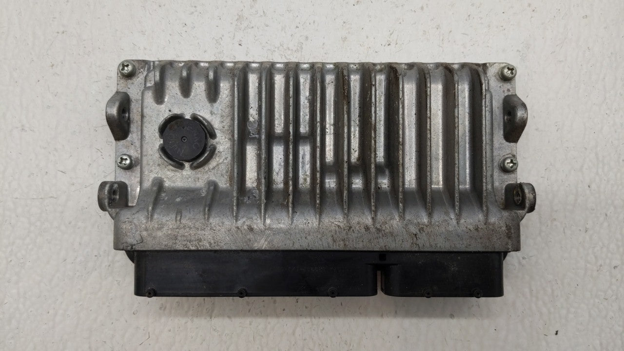 2016-2017 Toyota Camry PCM Engine Control Computer ECU ECM PCU OEM P/N:89661-06T21 89661-06T22 Fits Fits 2016 2017 OEM Used 