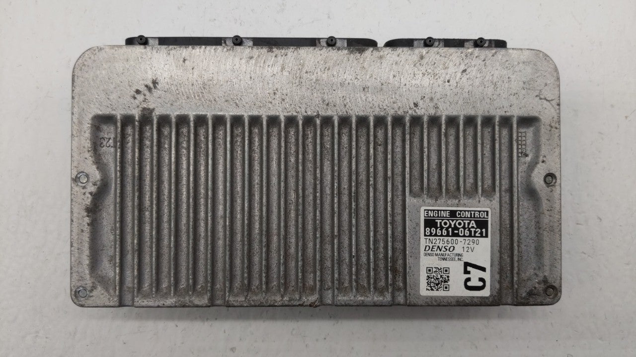 2016-2017 Toyota Camry PCM Engine Control Computer ECU ECM PCU OEM P/N:89661-06T21 89661-06T22 Fits Fits 2016 2017 OEM Used 