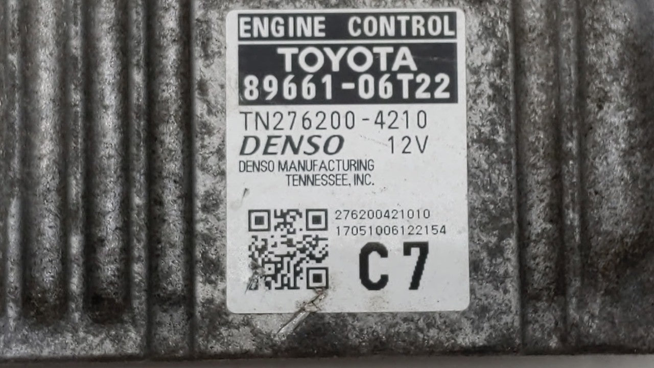 2016-2017 Toyota Camry PCM Engine Control Computer ECU ECM PCU OEM P/N:89661-06T21 89661-06T22 Fits Fits 2016 2017 OEM Used 