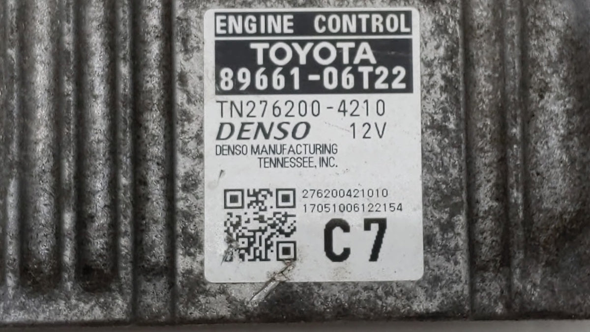 2016-2017 Toyota Camry PCM Engine Control Computer ECU ECM PCU OEM P/N:89661-06T21 89661-06T22 Fits 2016 2017 OEM Used Auto 