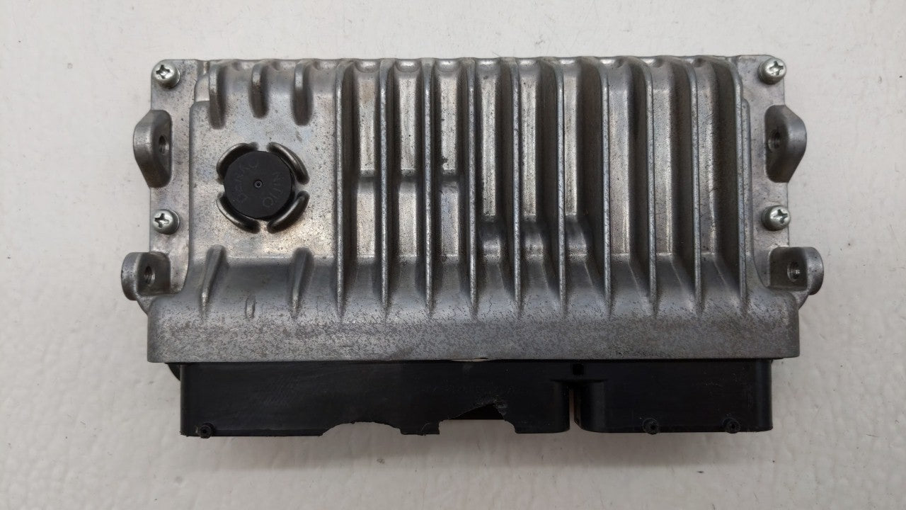 2016-2017 Toyota Camry PCM Engine Control Computer ECU ECM PCU OEM P/N:89661-06T21 89661-06T22 Fits Fits 2016 2017 OEM Used 