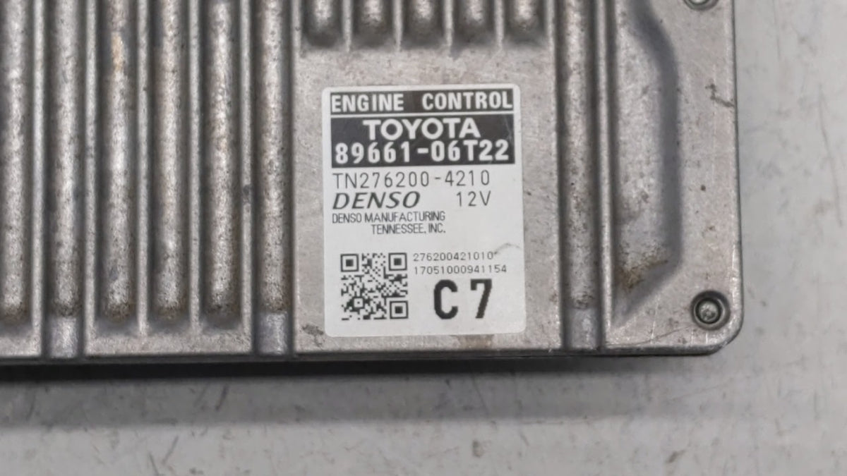 2016-2017 Toyota Camry PCM Engine Control Computer ECU ECM PCU OEM P/N:89661-06T21 89661-06T22 Fits 2016 2017 OEM Used Auto 