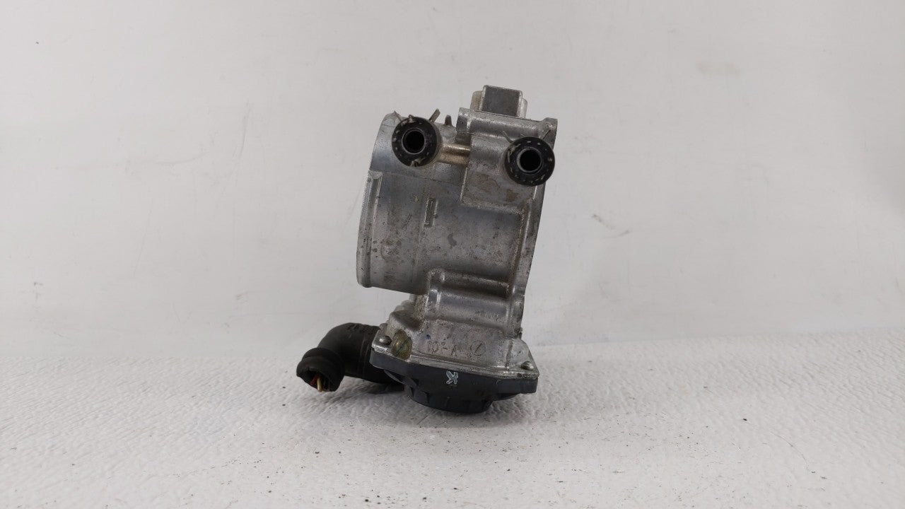 2010-2017 Toyota Camry Throttle Body P/N:22030-36010 22030-0V010 Fits Fits 2009 2010 2011 2012 2013 2014 2015 2016 2017 2018