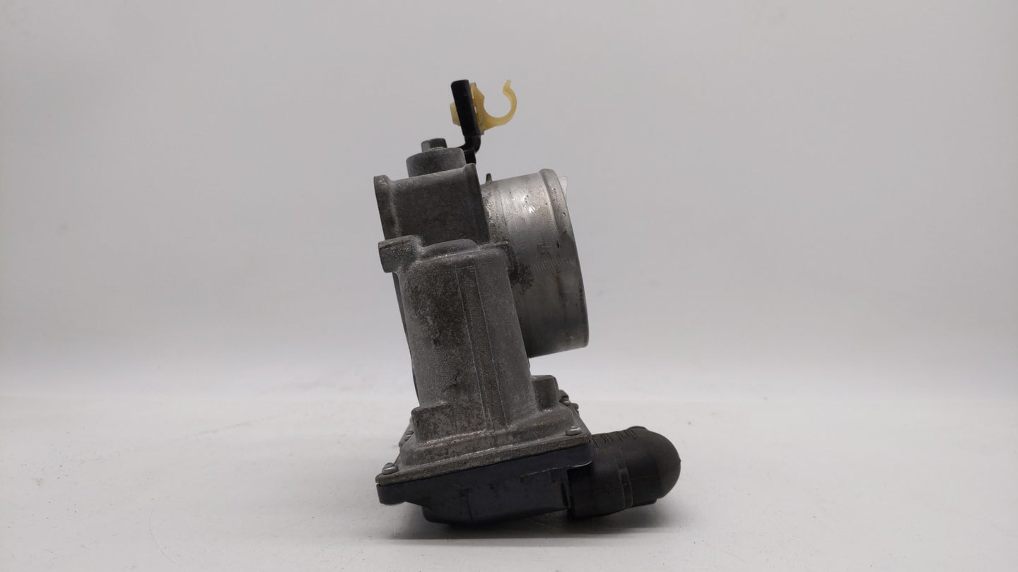 2010-2017 Toyota Camry Throttle Body P/N:22030-36010 22030-0V010 Fits Fits 2009 2010 2011 2012 2013 2014 2015 2016 2017 2018