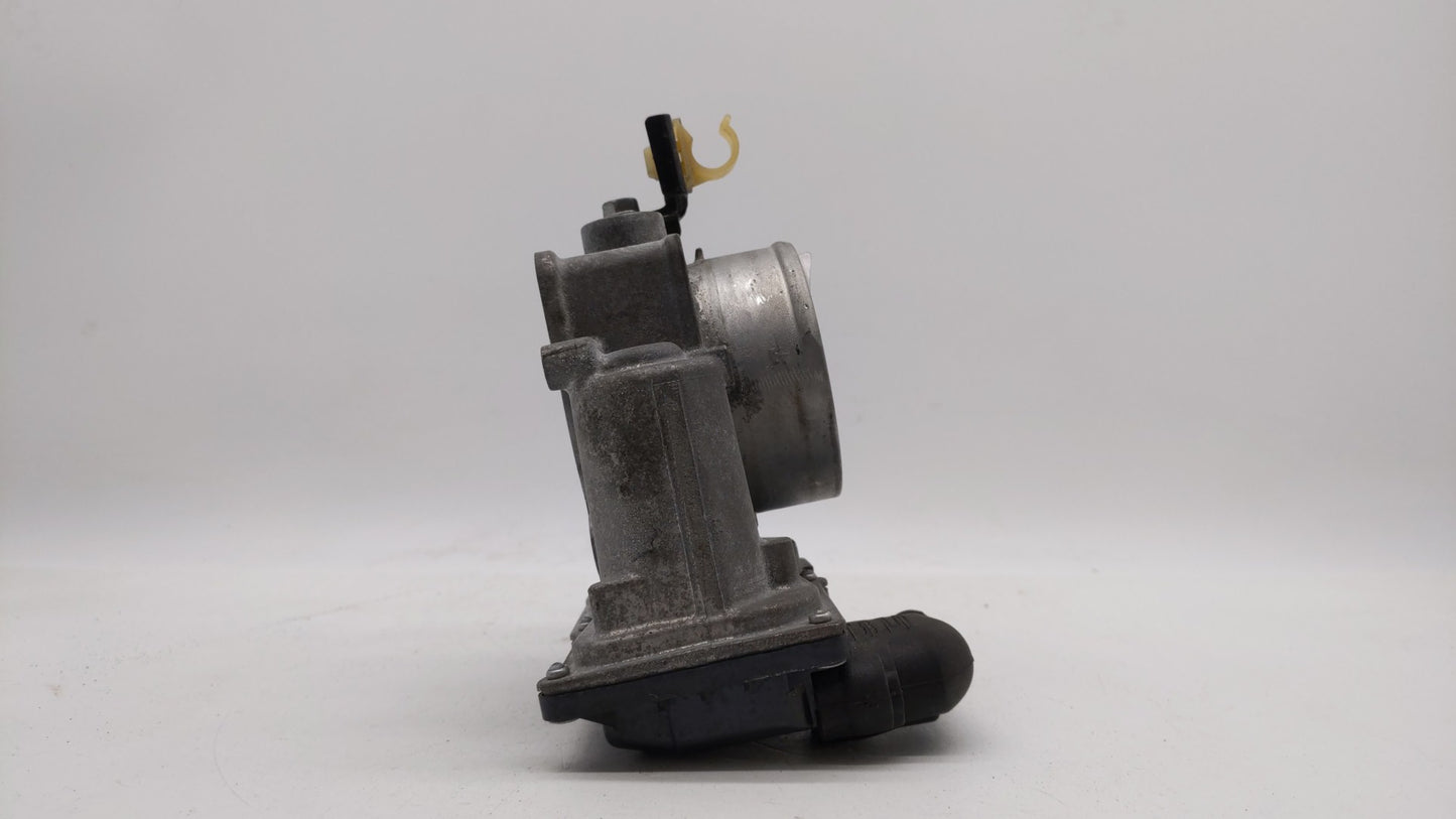 2010-2017 Toyota Camry Throttle Body P/N:22030-36010 22030-0V010 Fits Fits 2009 2010 2011 2012 2013 2014 2015 2016 2017 2018