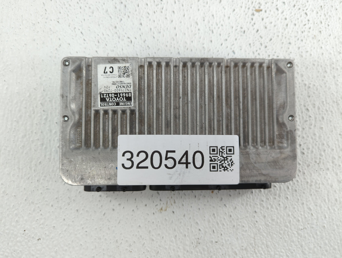 2016-2017 Toyota Camry PCM Engine Control Computer ECU ECM PCU OEM P/N:89661-06T21 89661-06T22 Fits Fits 2016 2017 OEM Used 