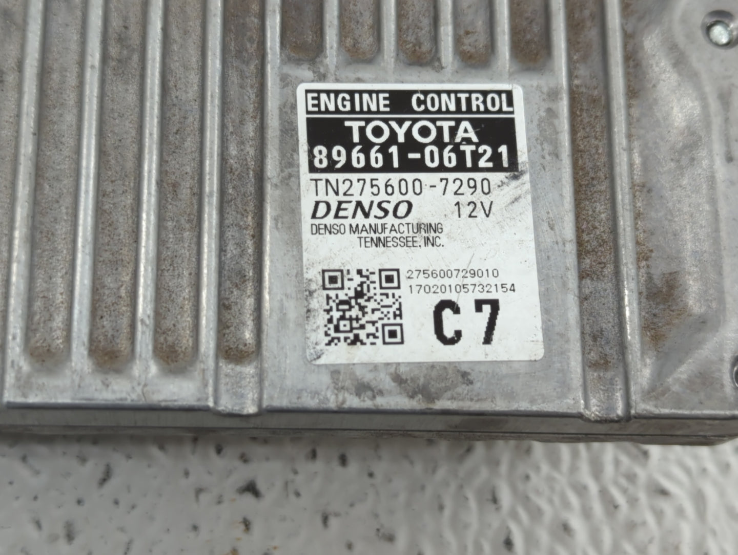 2016-2017 Toyota Camry PCM Engine Control Computer ECU ECM PCU OEM P/N:89661-06T21 89661-06T22 Fits Fits 2016 2017 OEM Used 