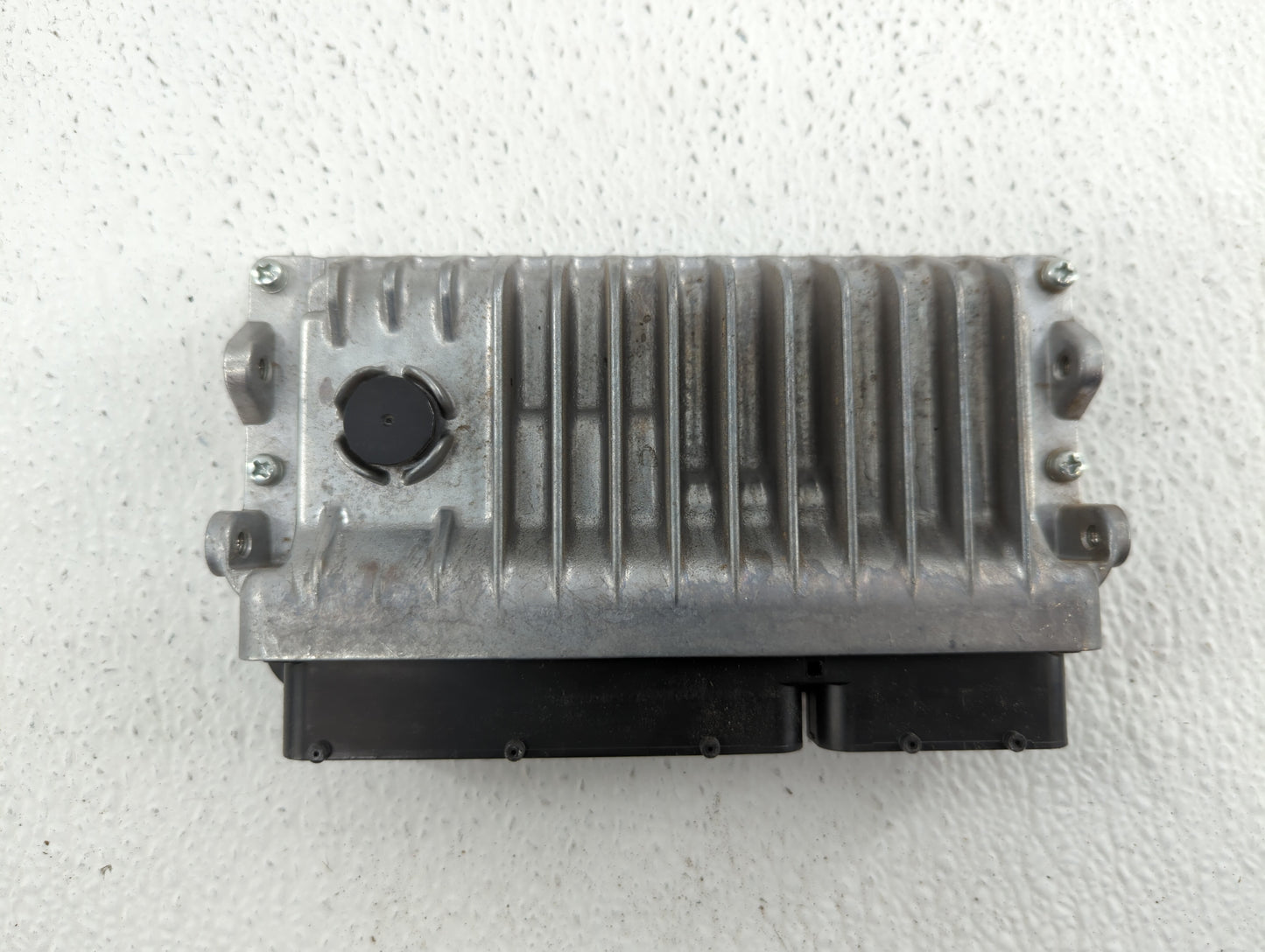 2016-2017 Toyota Camry PCM Engine Control Computer ECU ECM PCU OEM P/N:89661-06T21 89661-06T22 Fits Fits 2016 2017 OEM Used 