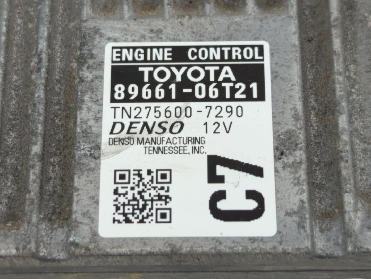 2016-2017 Toyota Camry PCM Engine Control Computer ECU ECM PCU OEM P/N:89661-06T21 89661-06T22 Fits Fits 2016 2017 OEM Used 