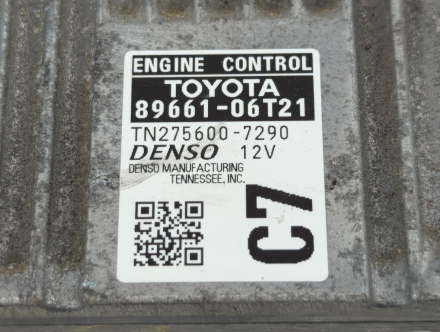 2016-2017 Toyota Camry PCM Engine Control Computer ECU ECM PCU OEM P/N:89661-06T21 89661-06T22 Fits Fits 2016 2017 OEM Used 
