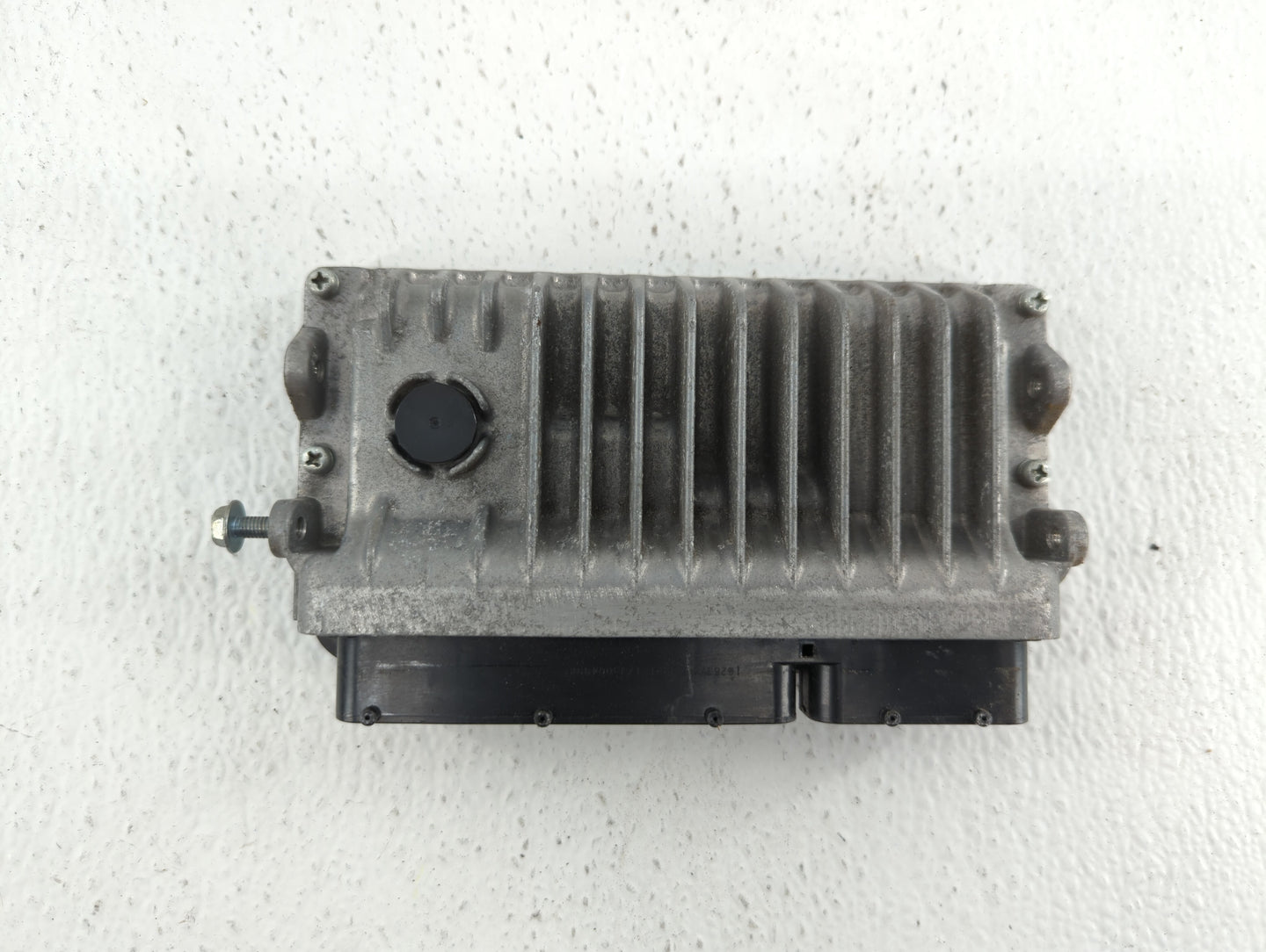 2016-2017 Toyota Camry PCM Engine Control Computer ECU ECM PCU OEM P/N:89661-06T21 89661-06T22 Fits Fits 2016 2017 OEM Used 