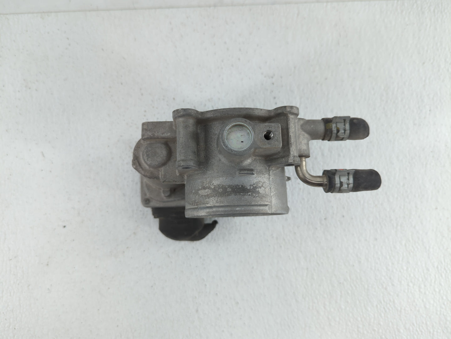 2010-2017 Toyota Camry Throttle Body P/N:22030-36010 22030-0V010 Fits Fits 2009 2010 2011 2012 2013 2014 2015 2016 2017 2018